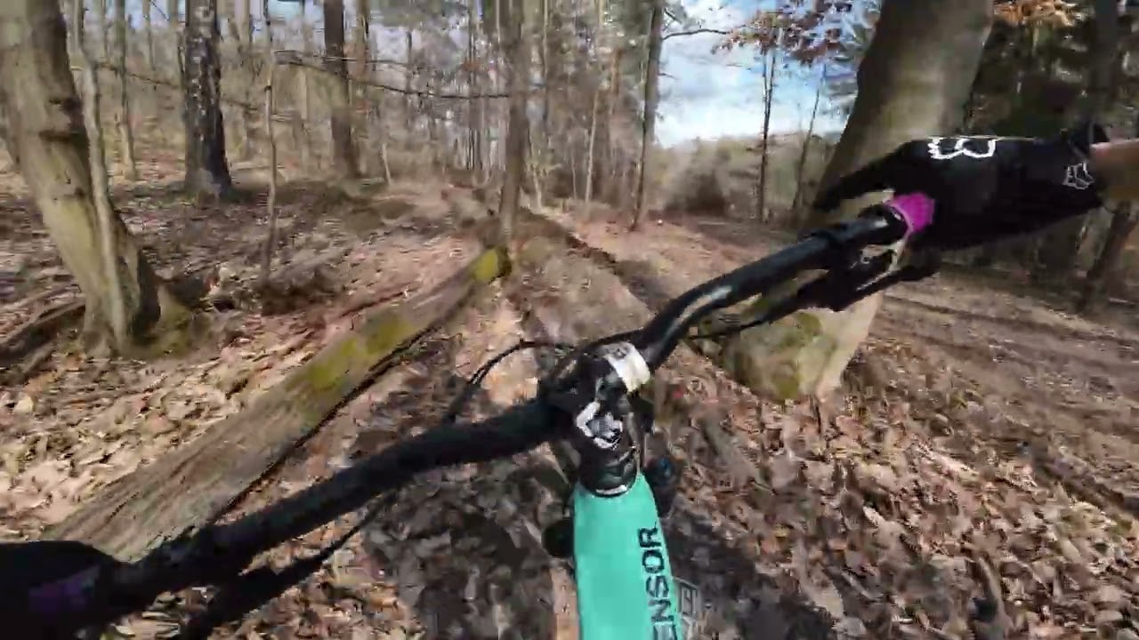 Slapy Červená na oči | Raw MTB