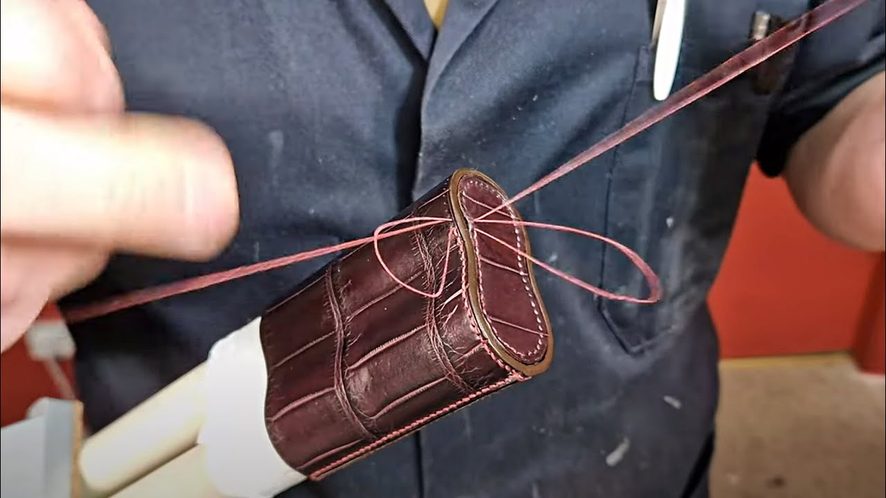 Box Stitching A Crocodile Leather Cigar Case. LIVE Chat