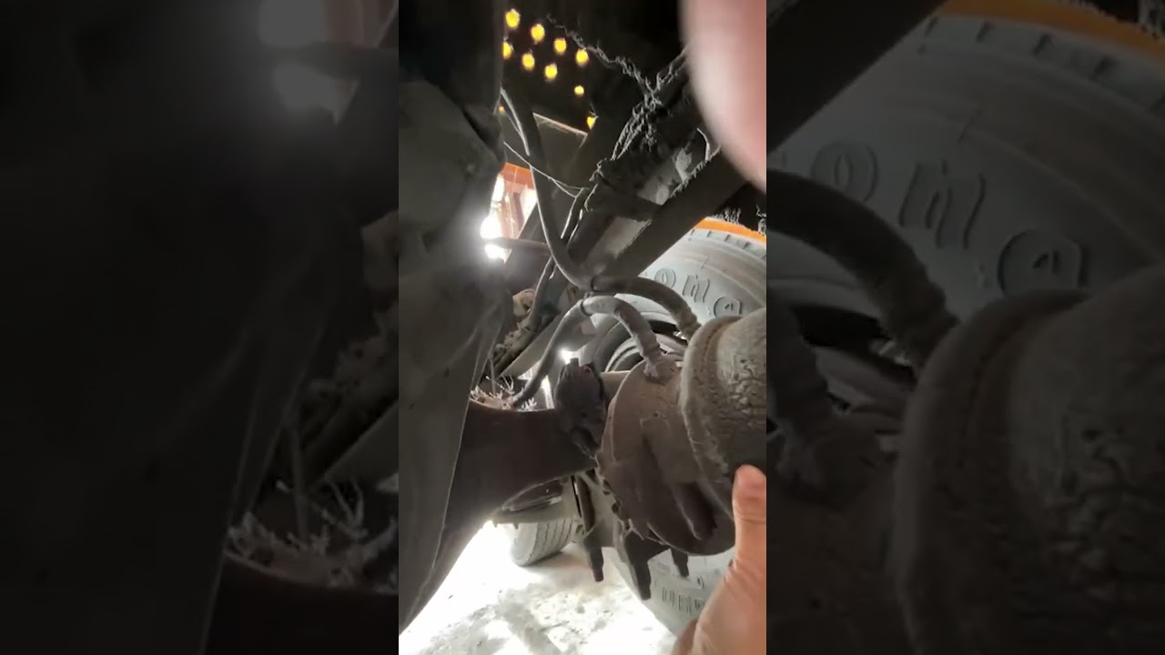 This Brake Chamber Was So Loose It Could&rsquo;ve Failed at Any Moment | Truck Repair Houston