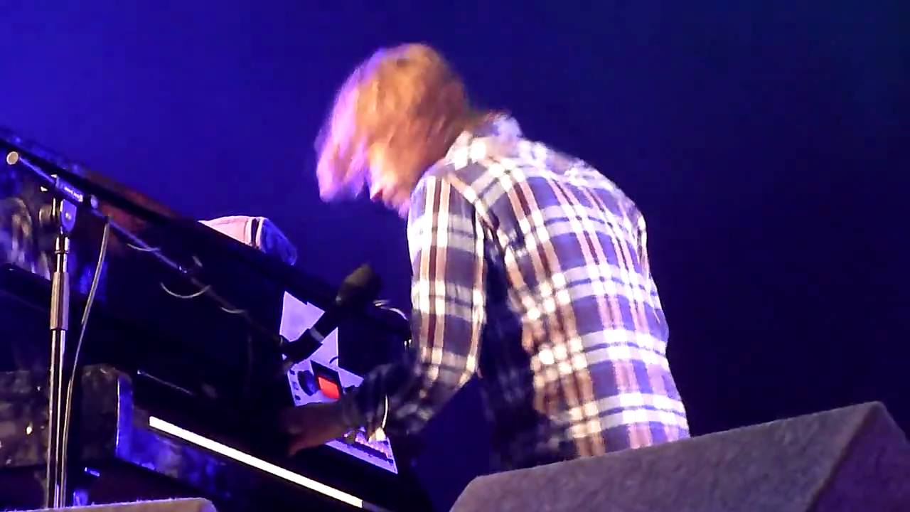 Thom Yorke - The Gloaming (solo gig at Big Chill Festival 2010)
