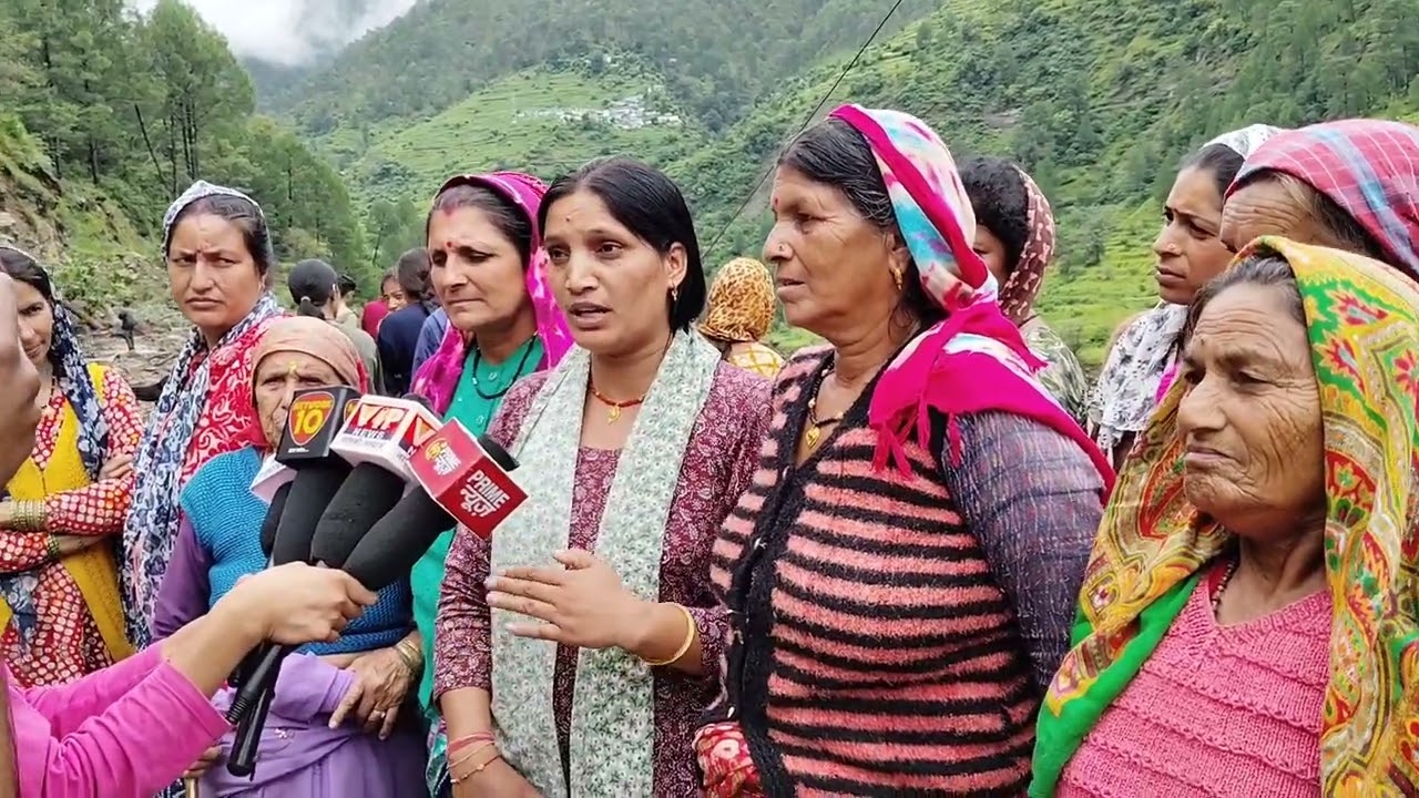 थराली में बादल फटने से काफी ज्यादा नुकसान हो गया और आज हमारे गाँव में काफी ज्यादा खतरा 😭😭