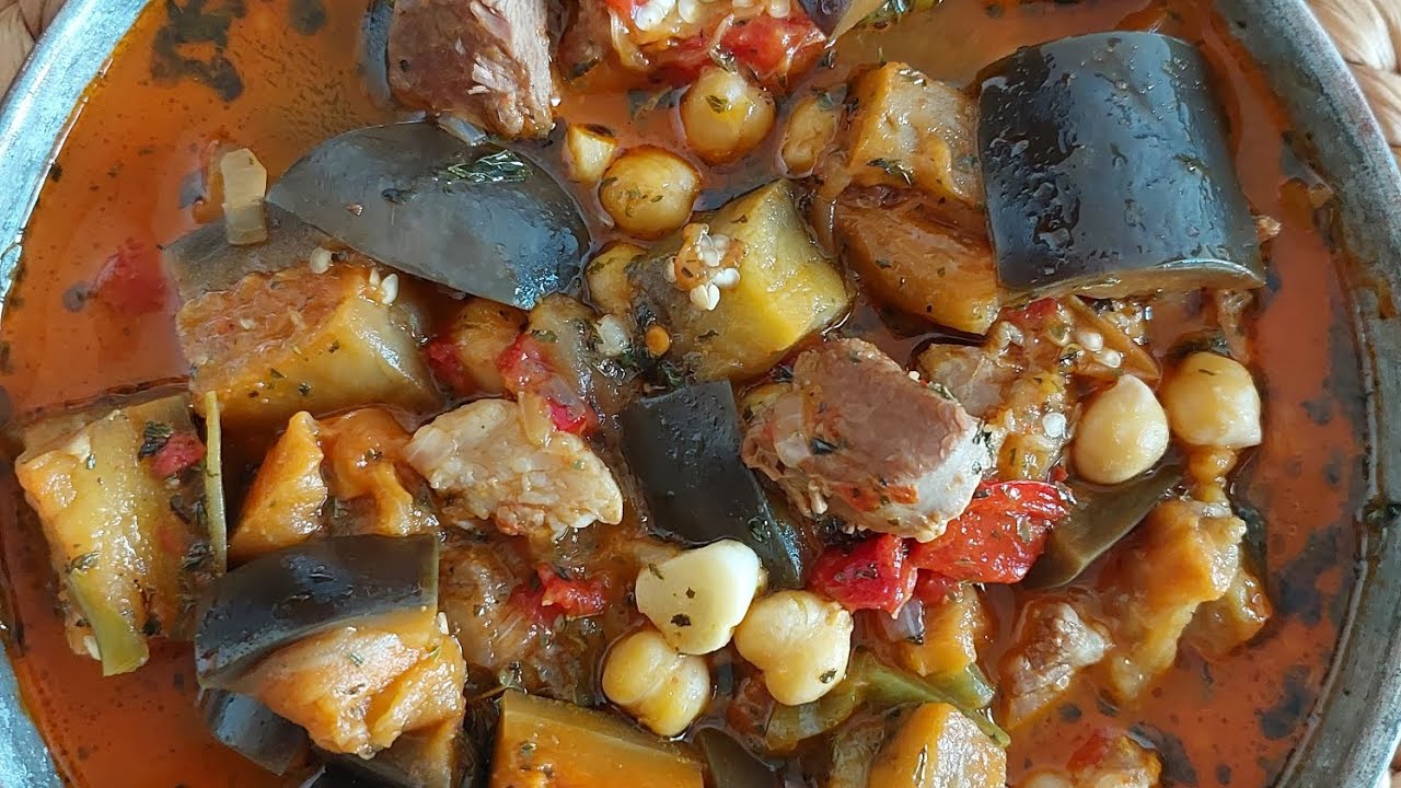 Gaziantep mutfağından Patlıcan Doğrama ( Balcan Doğrama)