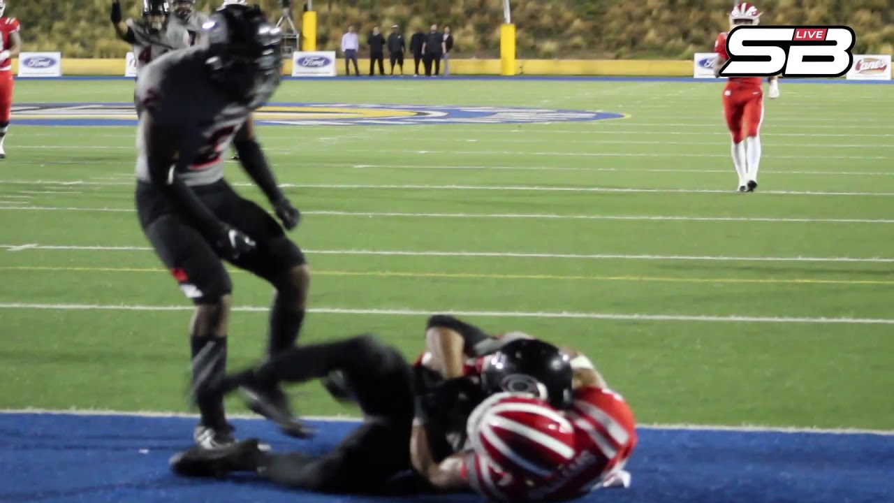 HIGHLIGHTS: Bryce Young, Mater Dei cruise past Corona Centennial