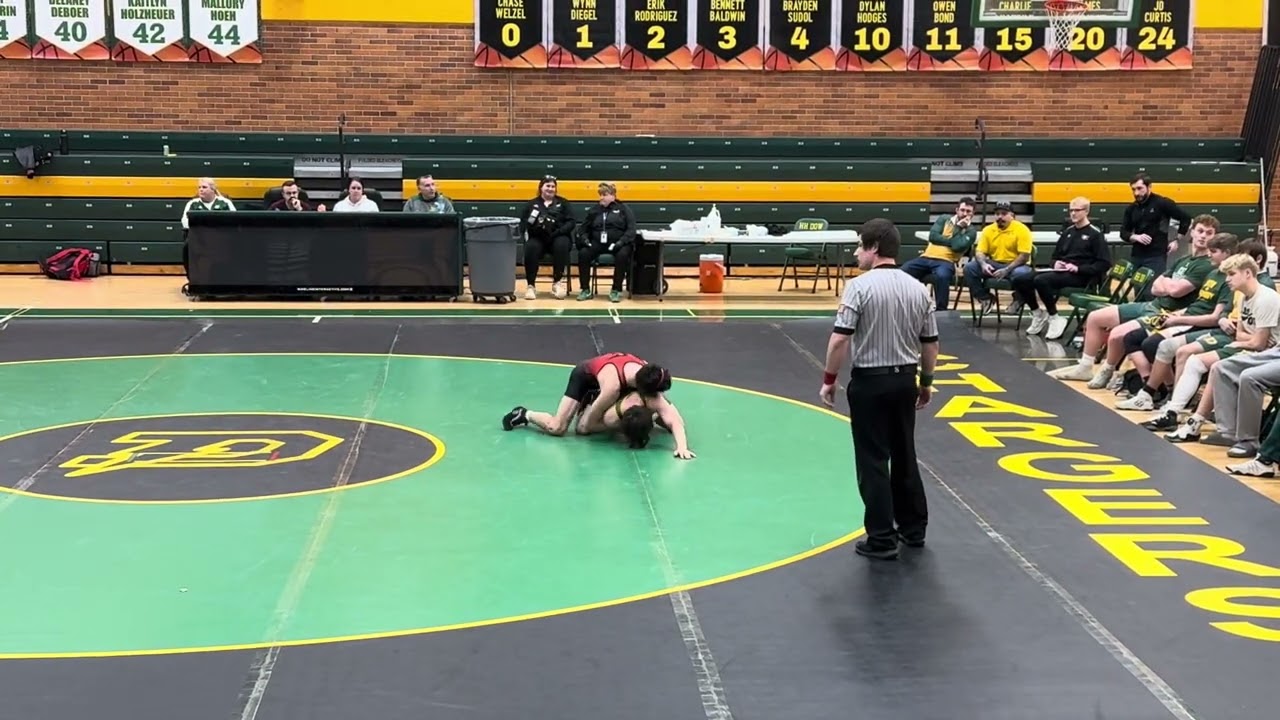 Cole Grollimund Varsity Dual vs Midland Dow 2/4/26