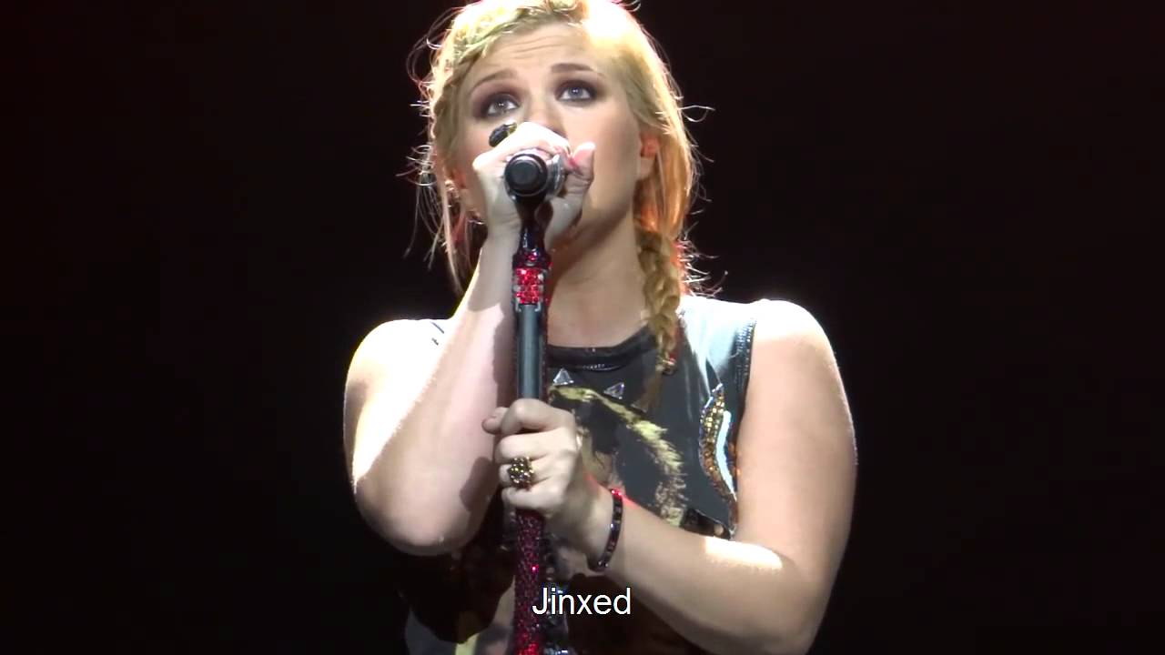 Kelly Clarkson - Go rest high on that mountain (Nashville)
