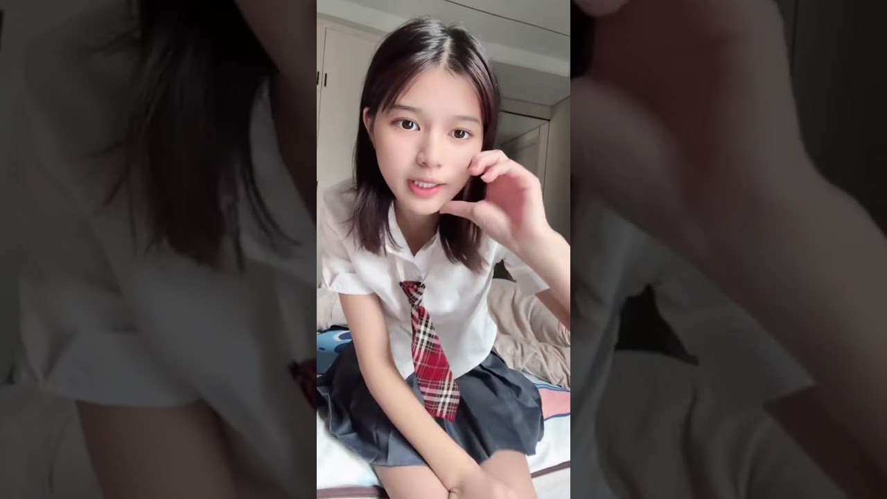 Very cute girl #1062