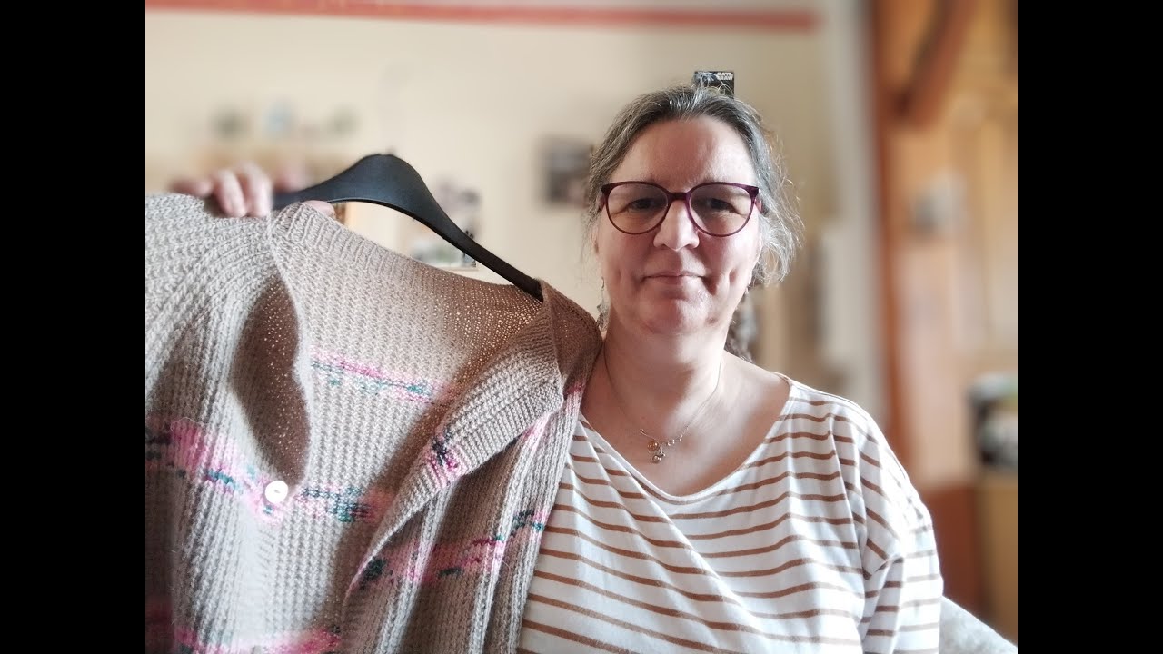 Zoom Créatif n°6 - Patron Tricot : Le  Cardigan Desert Mirage de 