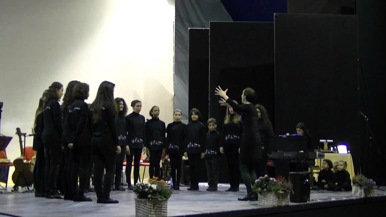 Il vento è invisibile (G. Durighello) Coro di Voci Bianche 