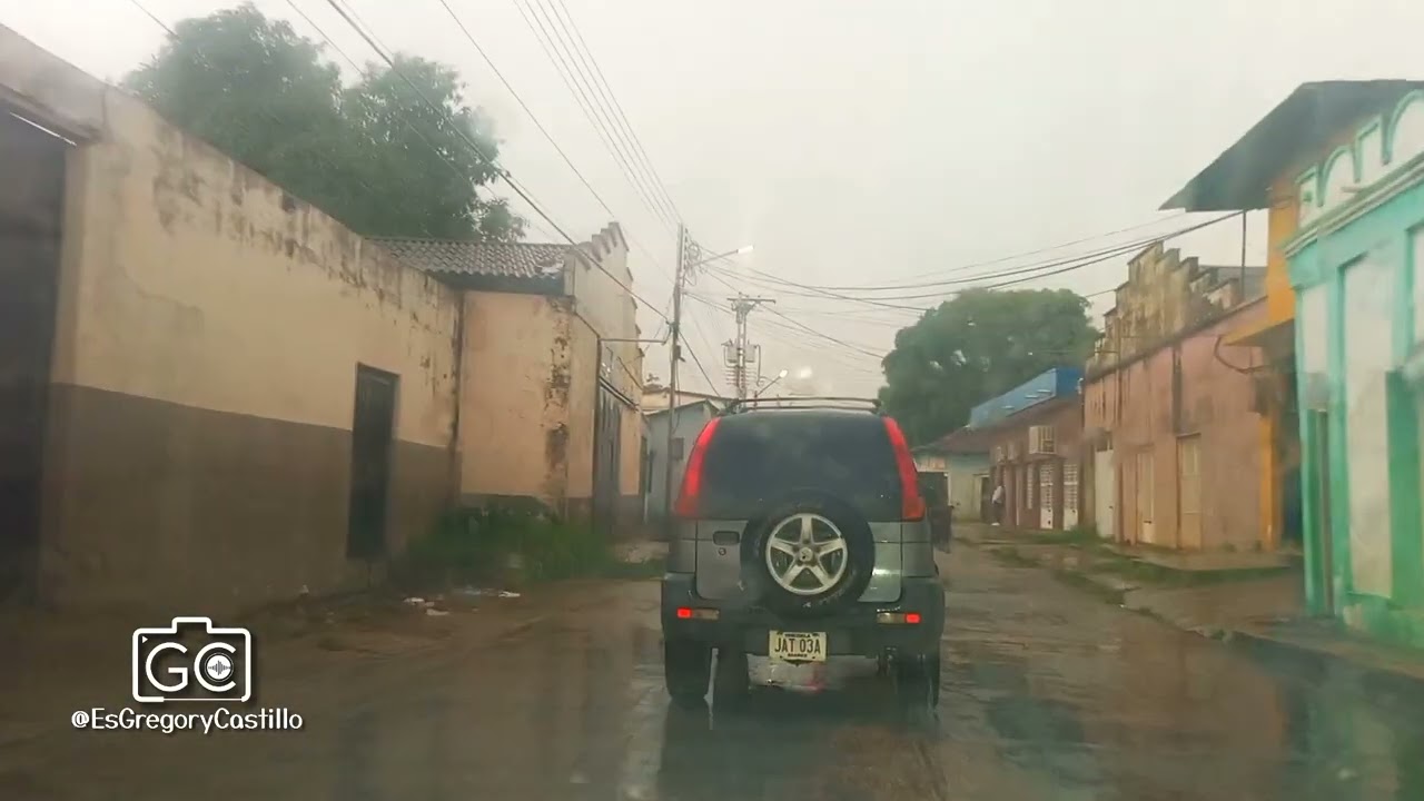 Fuerte Lluvia en Valle de la Pascua, Gregory Castillo video