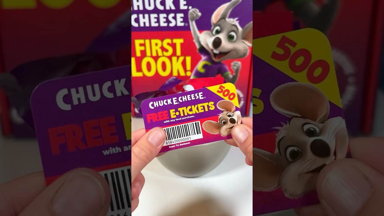 Chuck E Cheese has a Mystery Egg! Let&rsquo;s open one 🐭#chuckecheese #asmr #unboxingtoys #asmrtoys #toys