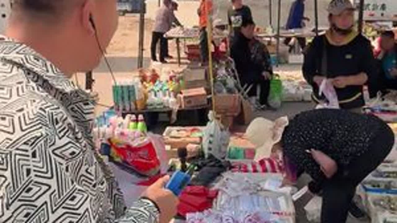 #民间实拍 #剧情演绎 #街头搞笑