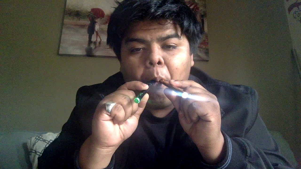 VVS DISPOSABLE PEN REVIEW(BLUEBERRY DIESEL)
