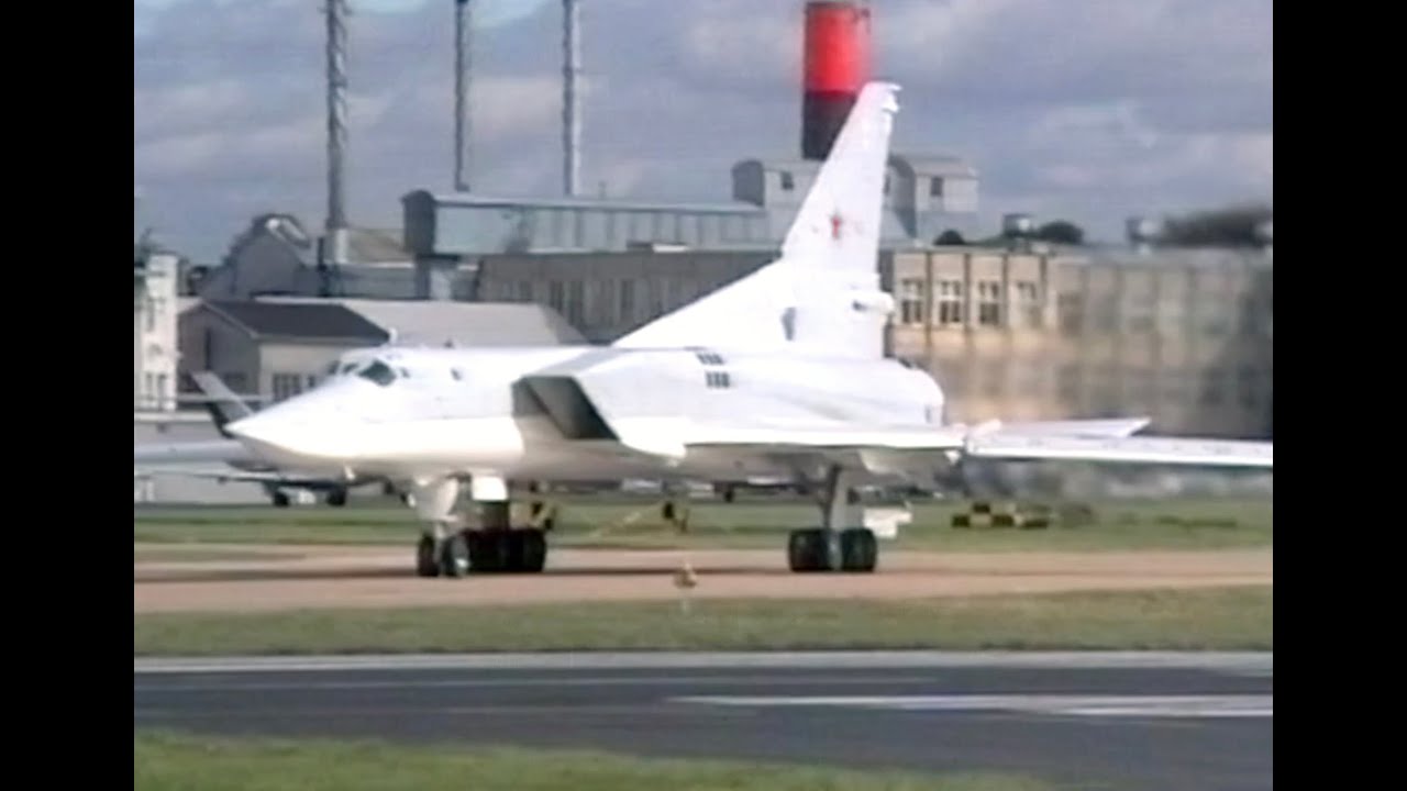 Farnborough Airshow departures Monday 14th September 1992