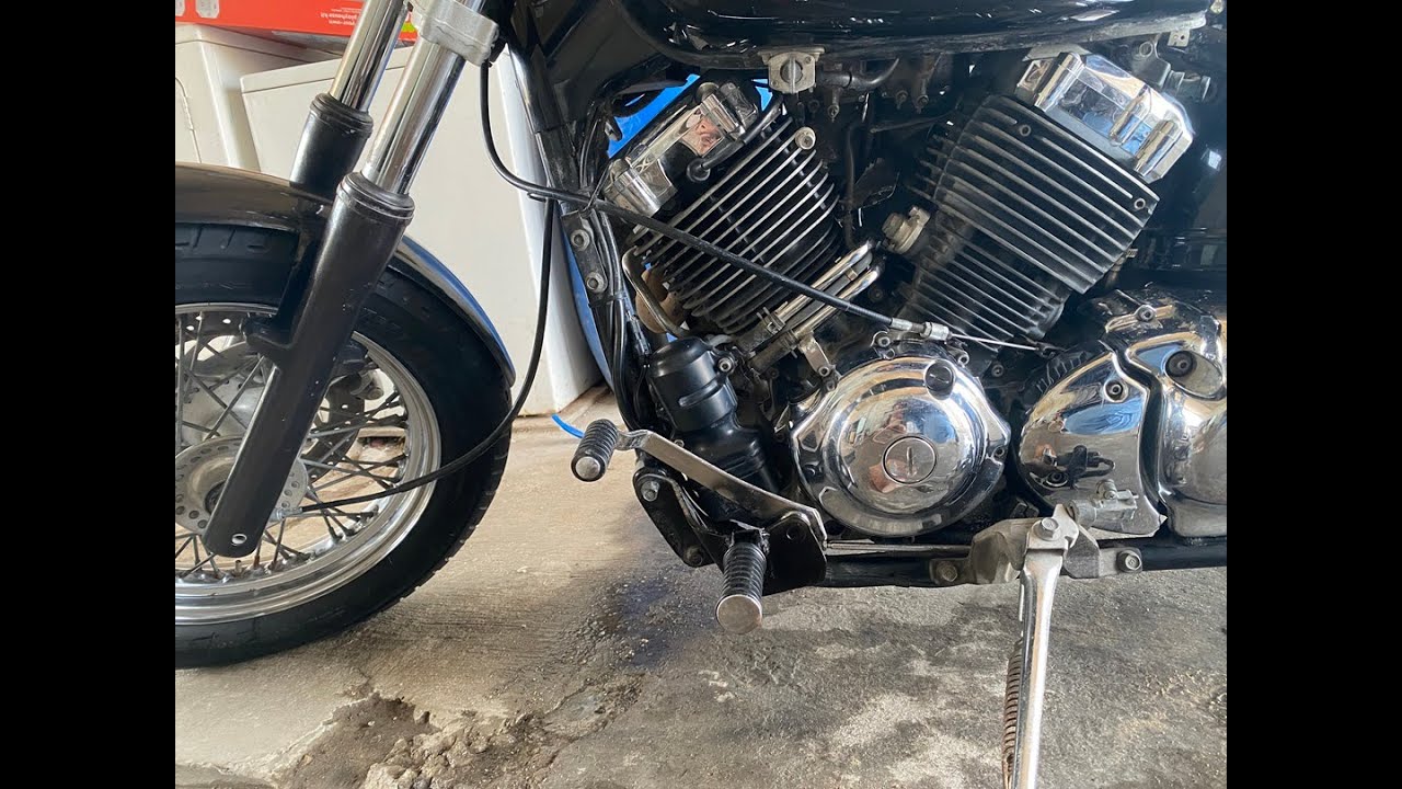 Cambio de posapies frontales | V Star  650 | Proyecto Bobber |