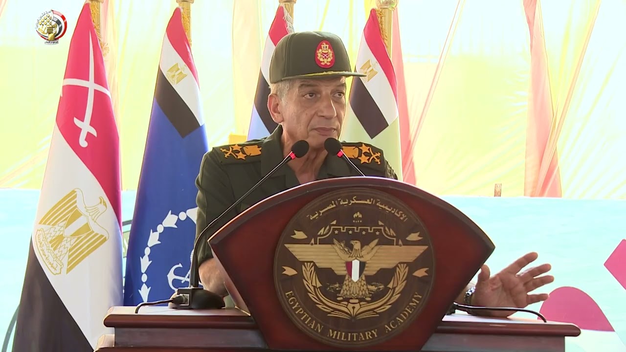 الفريق أول محمد زكى  يتفقد اختبارات القبول للأكاديمية العسكرية المصرية بالكلية الحربية