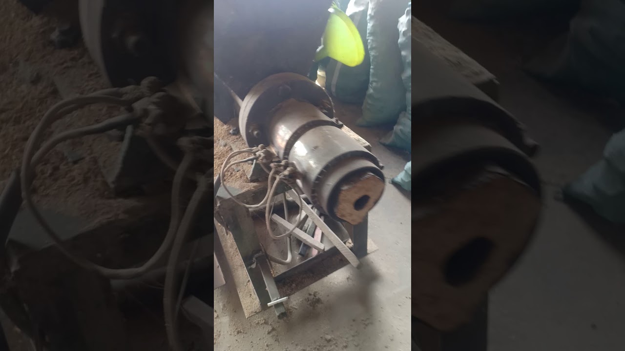 Máy ép củi trấu Hoàng Phi 450kg/h 37kw motuer