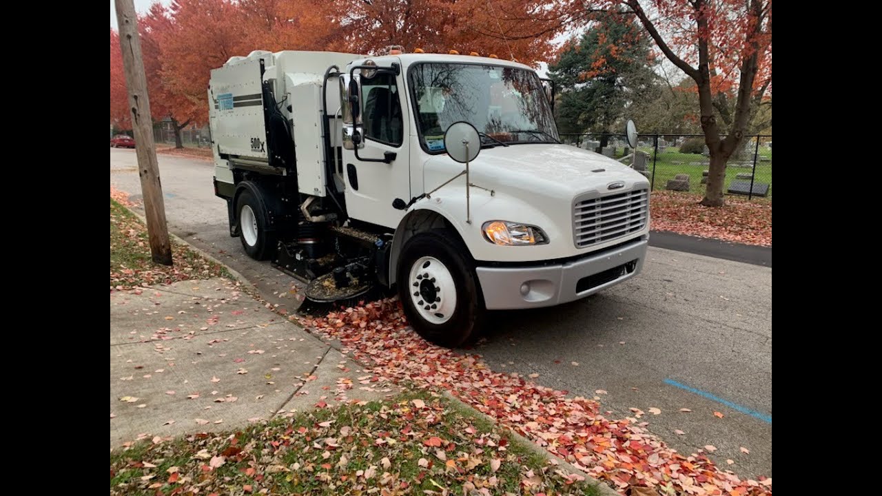 TYMCO 500X Street Sweeper Demo