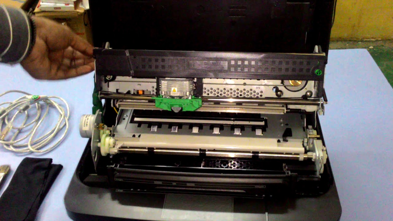 How to replace Cartridge Ribbon in Olivetti PR2 Plus || ओलिवेट्टी PR2 प्लस में कार्ट्रिज रिबन बदलें