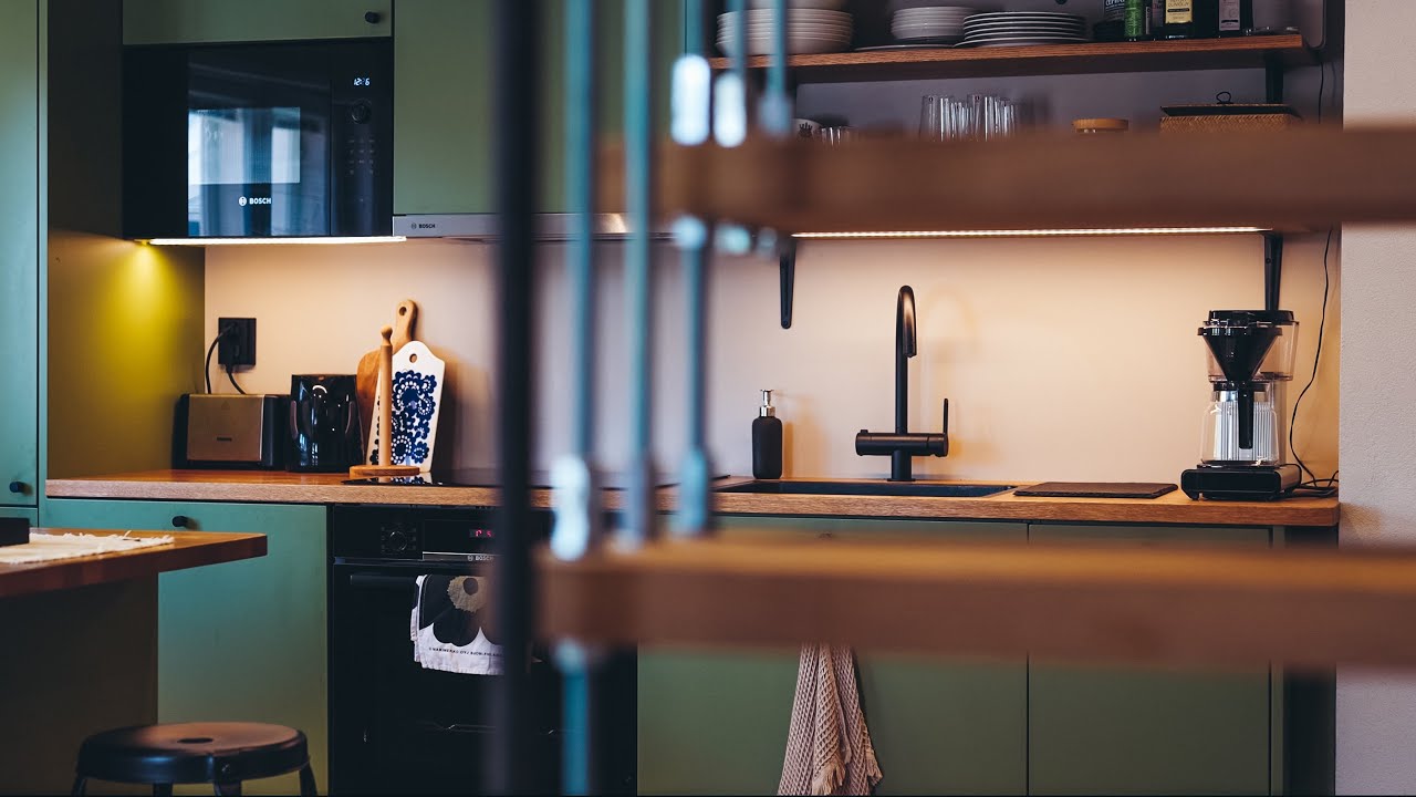 HOUSE TOUR! 🏠 (1700-luvun talo Vanhassa Porvoossa)