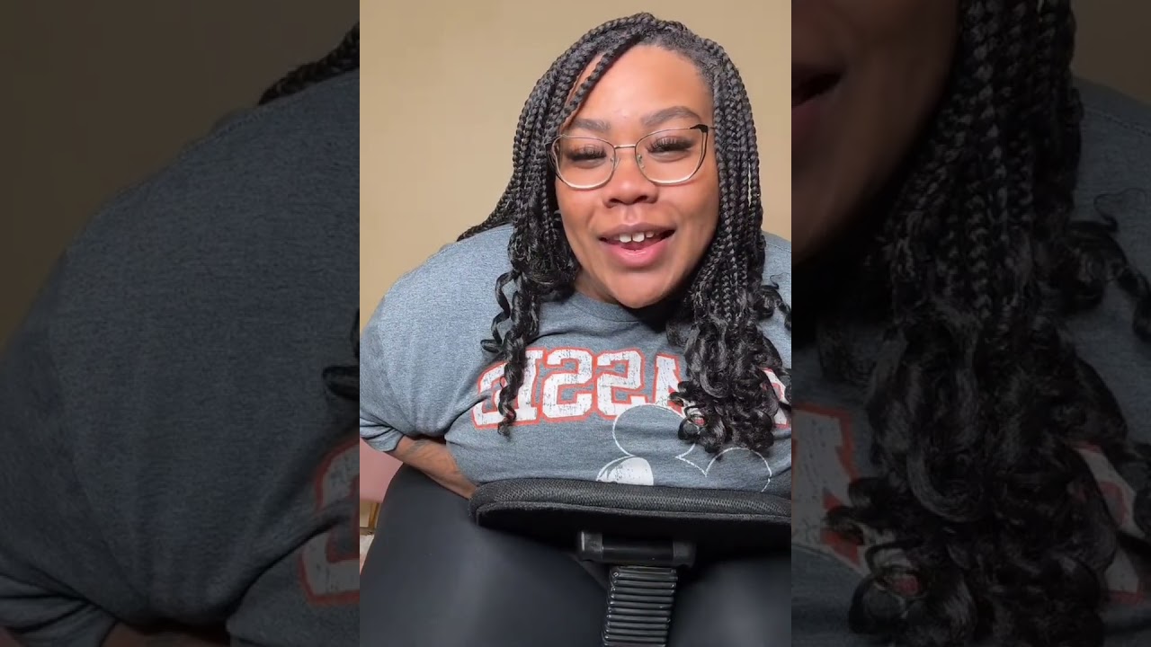 Hi guys, welcome back to my  live today, let's talk.