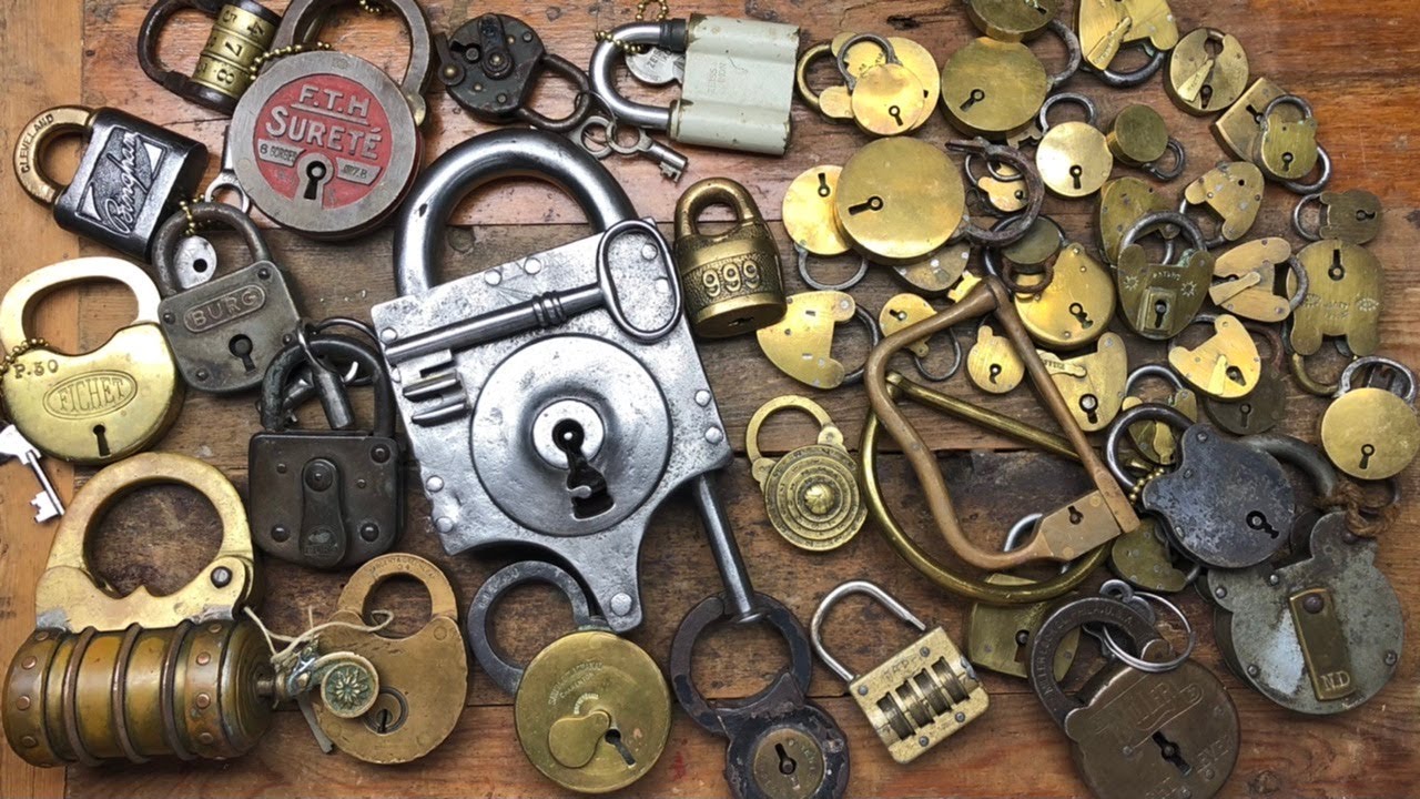 Mega antique padlock swap French English American auntie padlocks