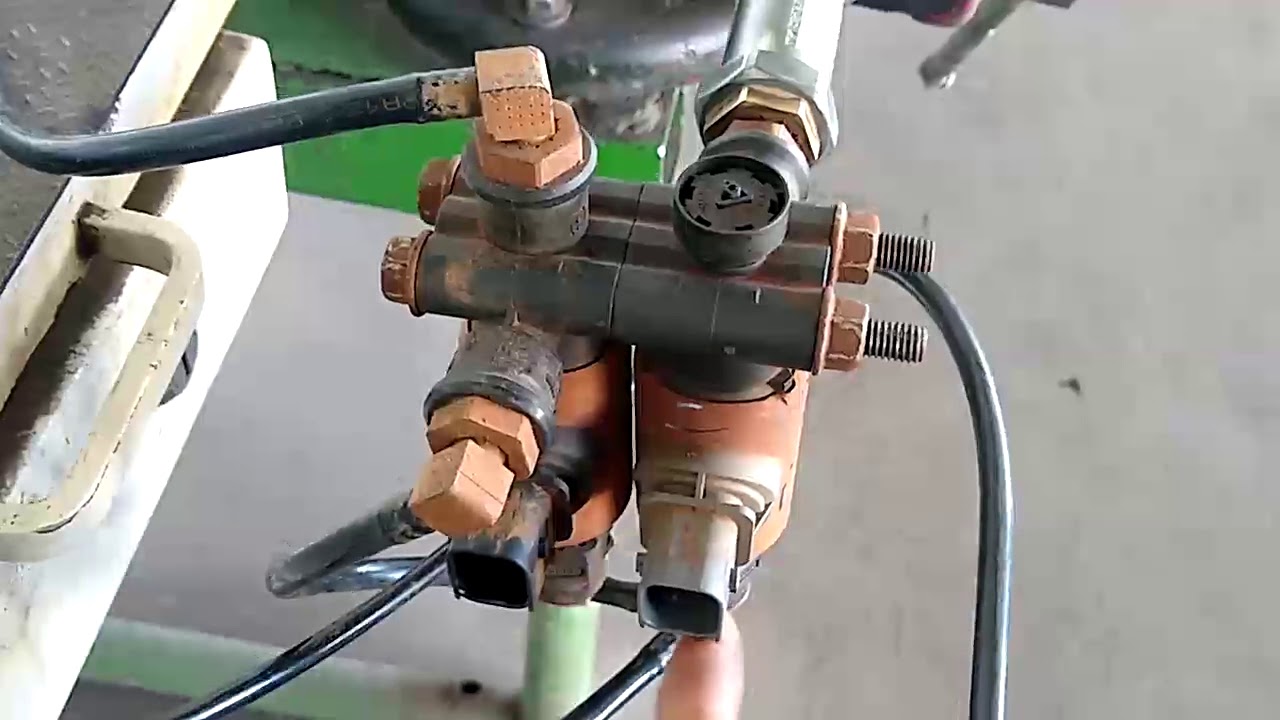 Válvulas pneumáticas do sistema SCR - Mercedes Benz