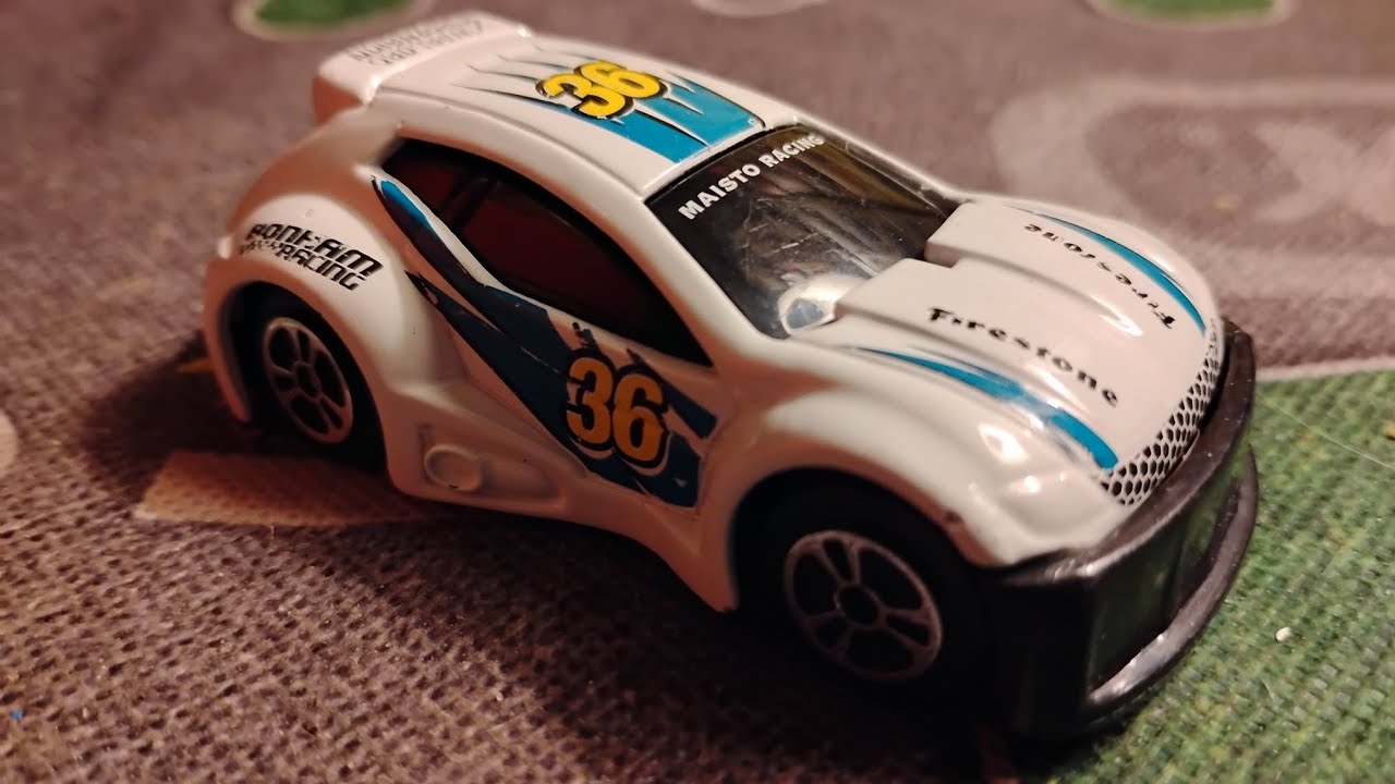 Reviewing a large fantasy casting from Maisto and this one is called RTR-13.