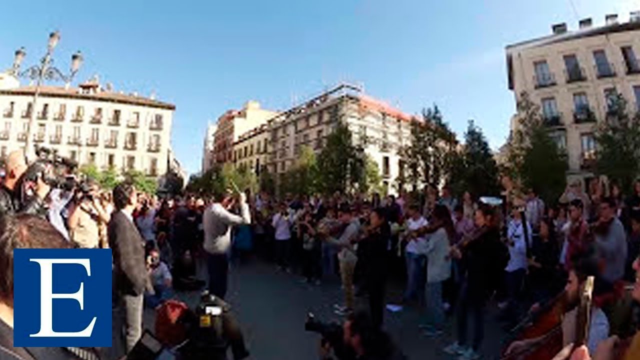 Sinfonía por el Perú - Flashmob