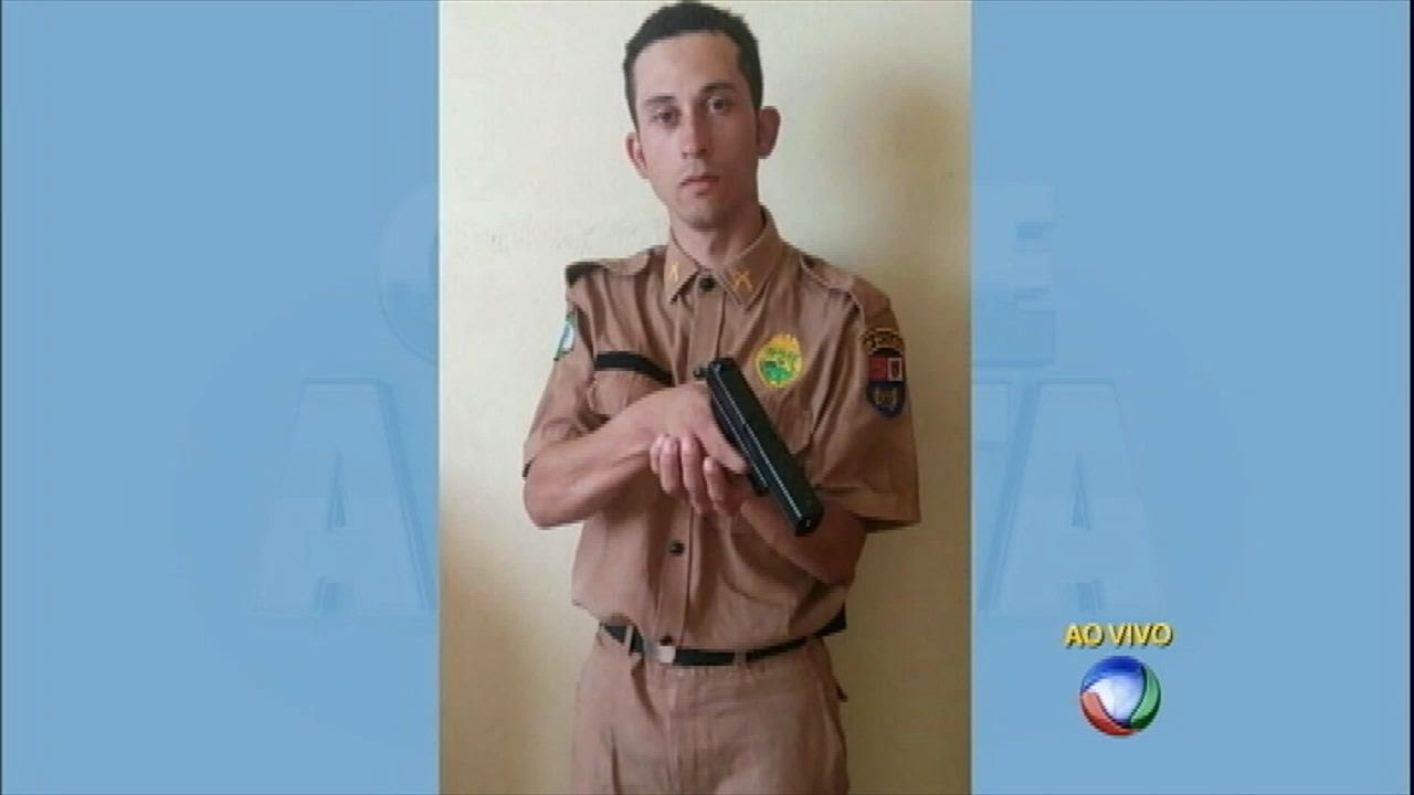 Falso policial se exibe com farda da PM e acaba preso
