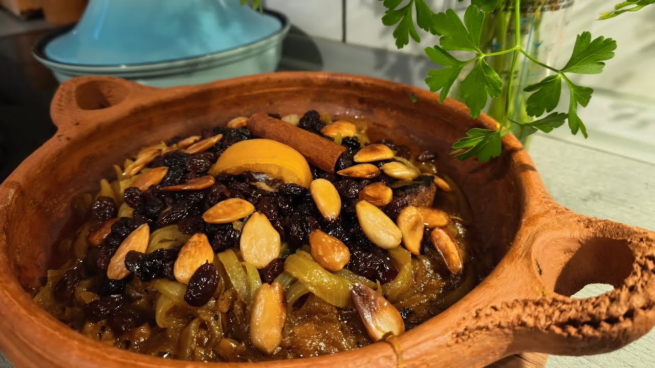 طاجين البصلا وزبيب #فطورنا ليوم فرمضان 