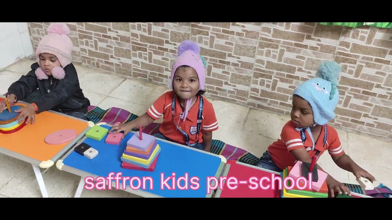 Saffron kids pre-school, porbandar ,A colour and size ordering activity 