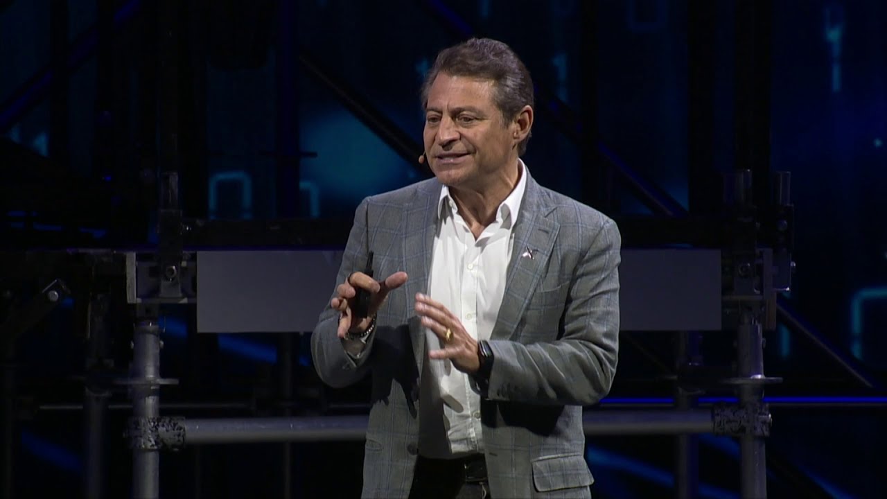 Peter Diamandis LiveWorx Keynote on Exponential Tech: Disruption on the Road Ahead