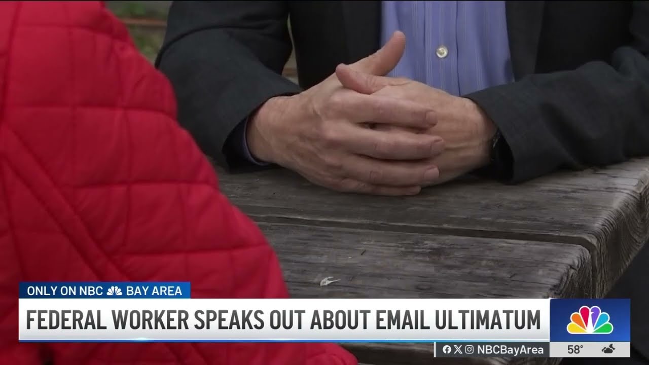 Federal workers asked to list their accomplishments or resign