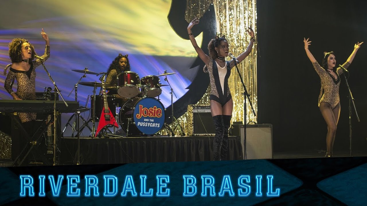Riverdale | Josie and the Pussycats Perform 