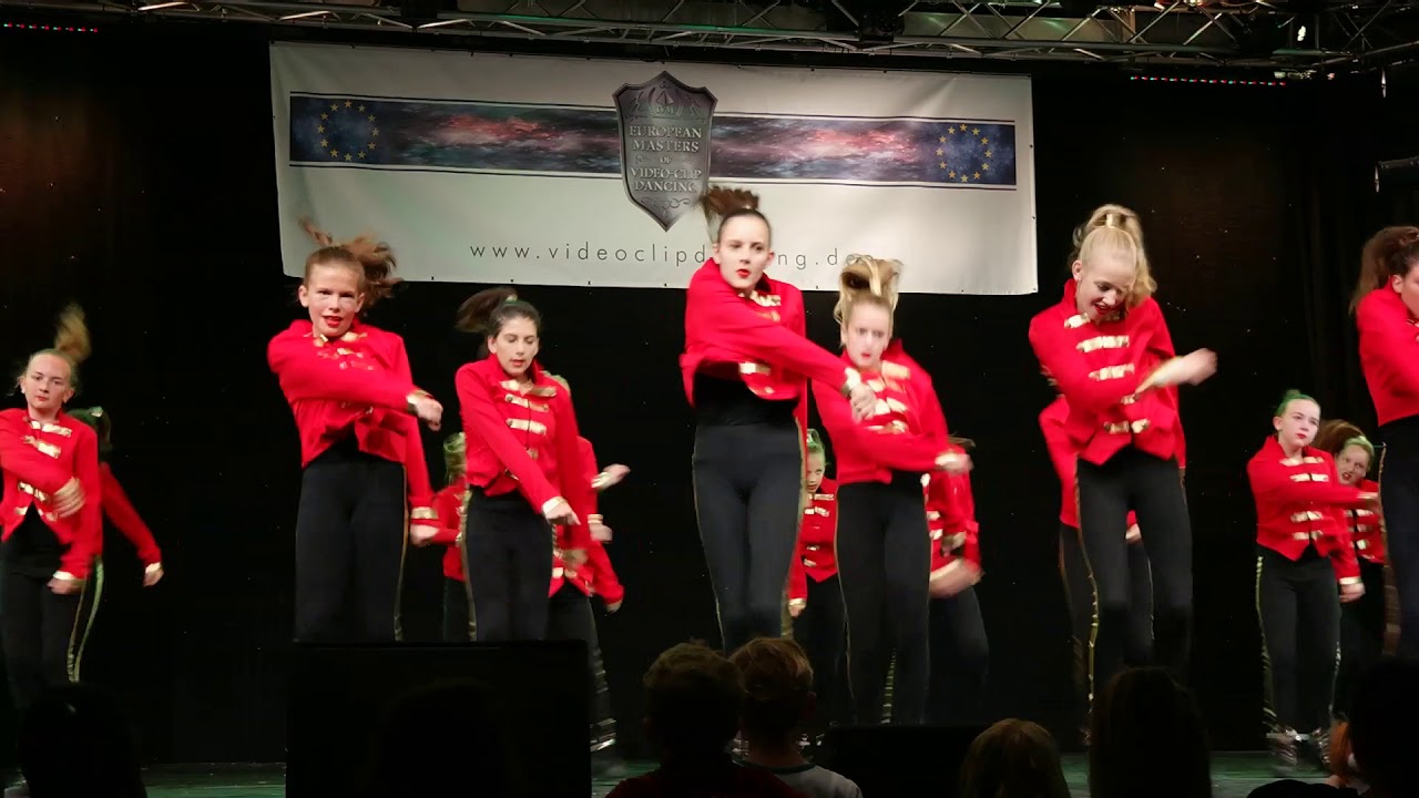 Bust A Move - Dance2Impress 2. Platz West Deutsche Meisterschaft Video-Clip Dancing  2017