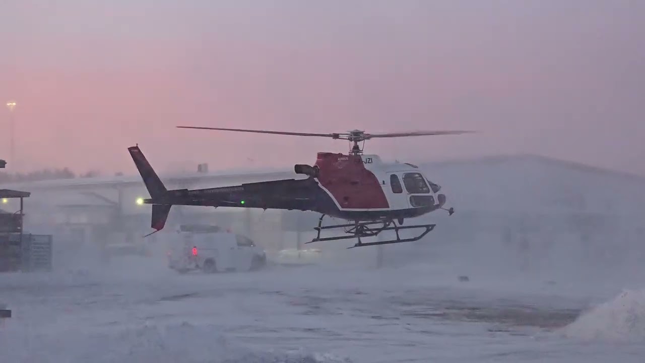 Airbus H125 landing and takeoff