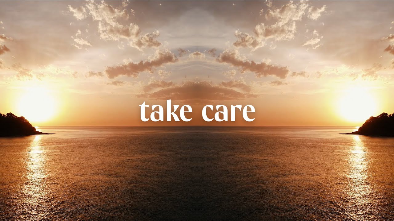 Santi, RUSSI, Miles Barker & Afro Queen - Take Care (Afro House)