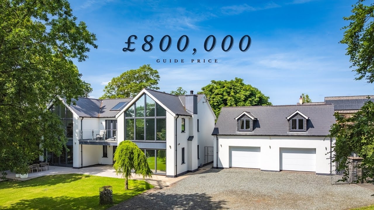 Superb five bedroom home in excellent position moments from Haverfordwest.