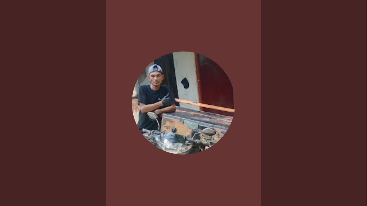 DEN GULALI sedang live sekarang!