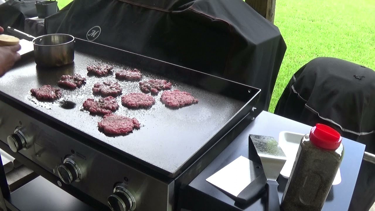 Makers mark 4 burner flat top grill/griddle. First cook,  subscribe to T and t kitchen