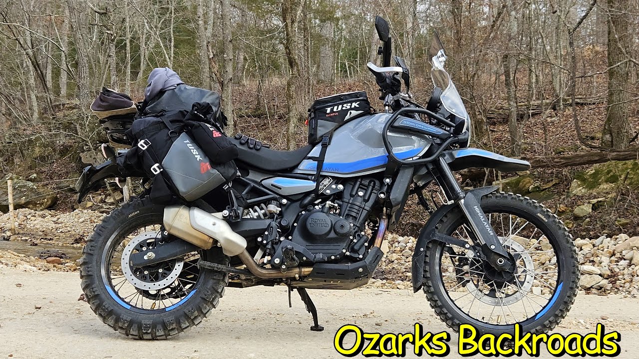 Мотоцикл Royal Enfield Himalayan 450 наслаждается глобальным потеплением в канун Рождества...