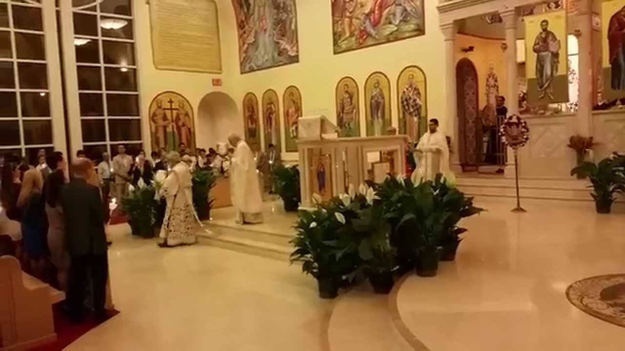 Easter Sunday Midnight Divine Liturgy: The Great Entrance