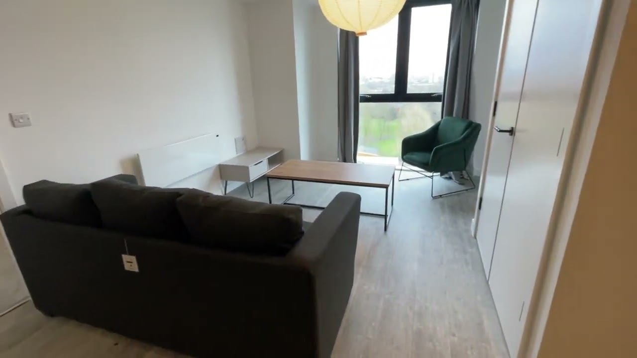 Urban Green - One Bedroom One Bath Apartment