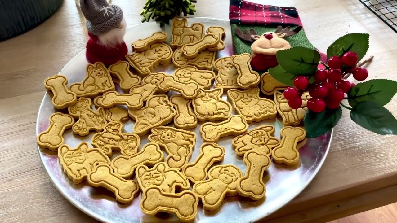 Galletas de Navidad para Perros 🐶🎄 | Receta Casera y Natural (Probadas por Yuki)