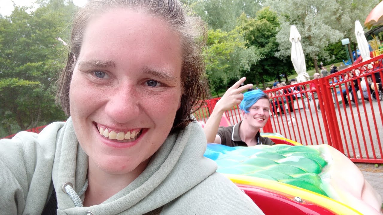 vlog sjov dag i BonBon-Land | Forlystelser, Actionkamera Fails og Sjov med Dan og Frede