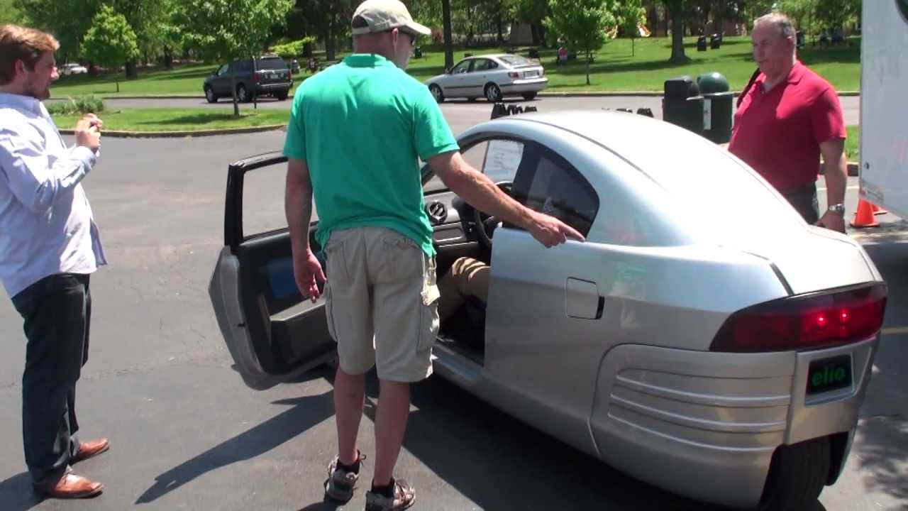 Elio Motors FWD Reverse Trike in St. Louis, Missouri May 2013