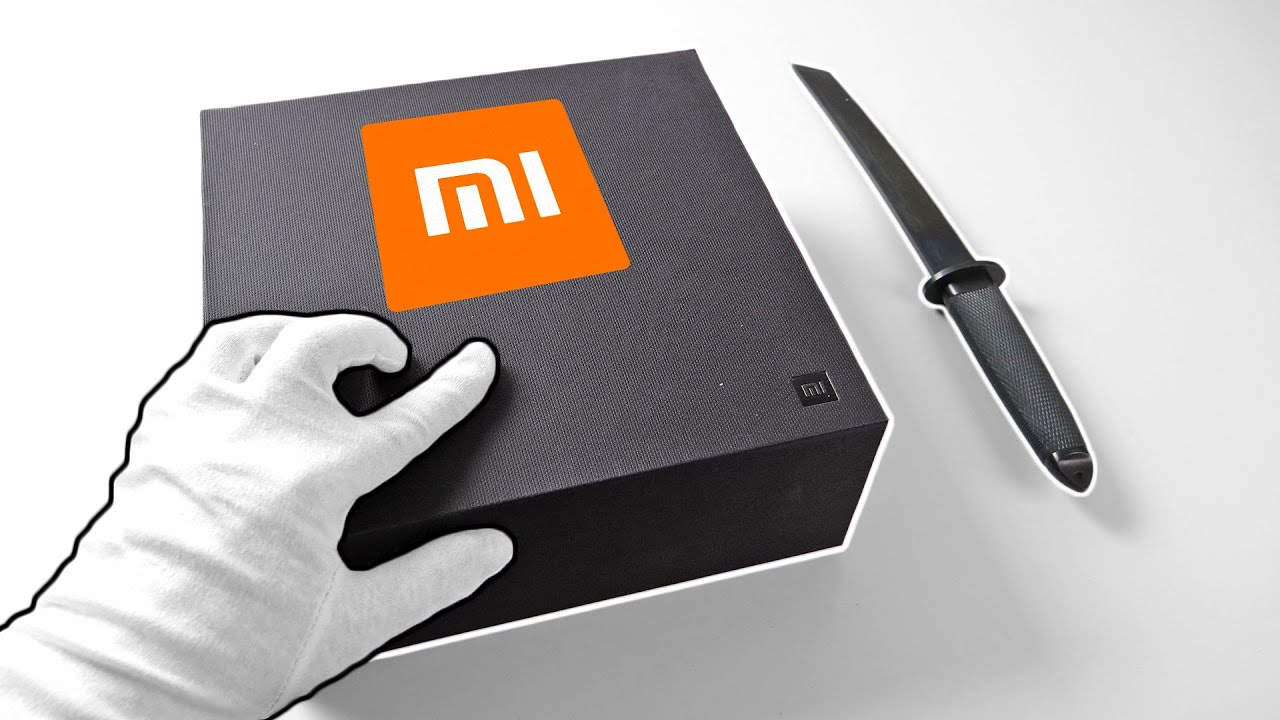 Xiaomi Mi 11 Flagship Smartphone Unboxing (Press Kit) + Snapdragon 888 gameplay