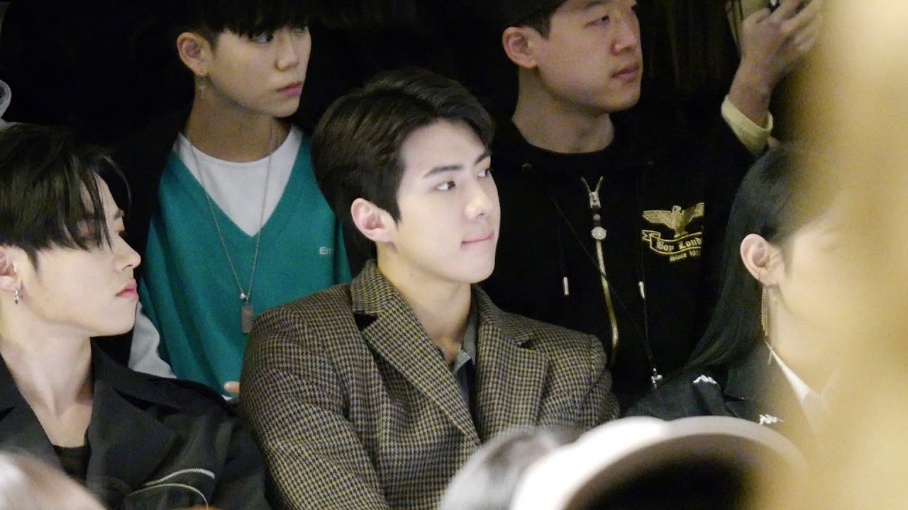 190324 EXO SEHUN SEOUL FASHION WEEK CHARM'S