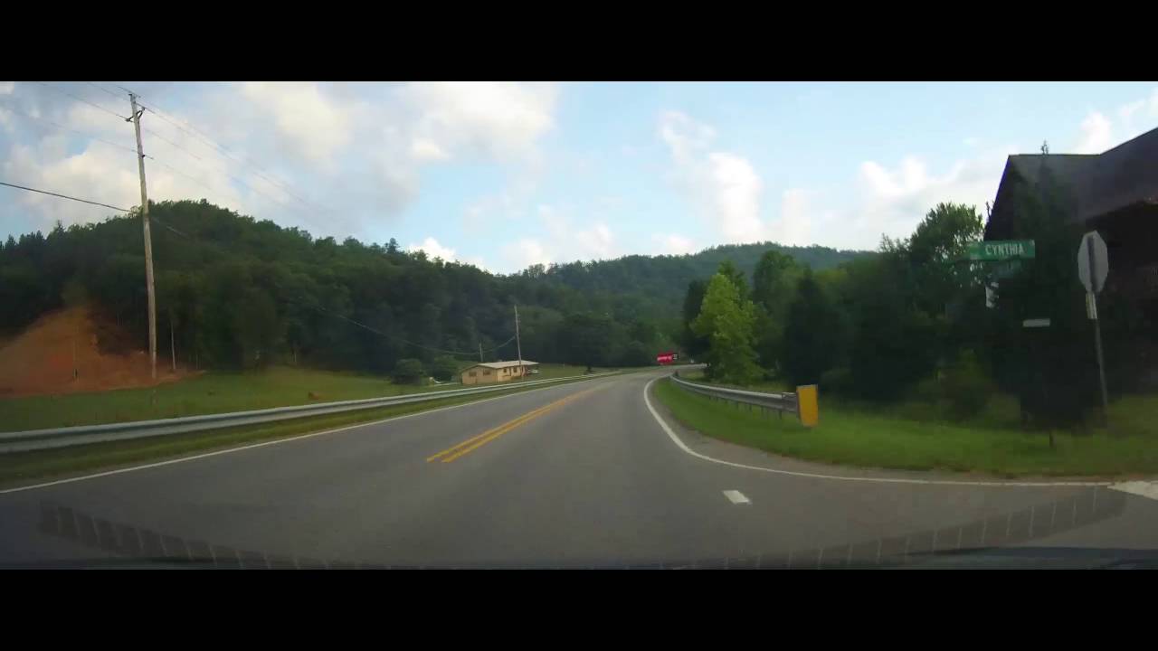 Driving through Robbinsville, North Carolina on US 129