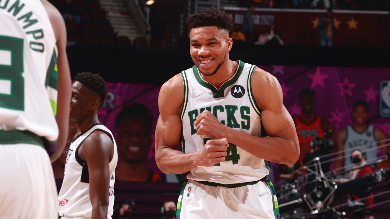 All-Access: Funniest Moments With Giannis, Khris, Jrue, Bobby, Pat and More | Best of 21-22 Season